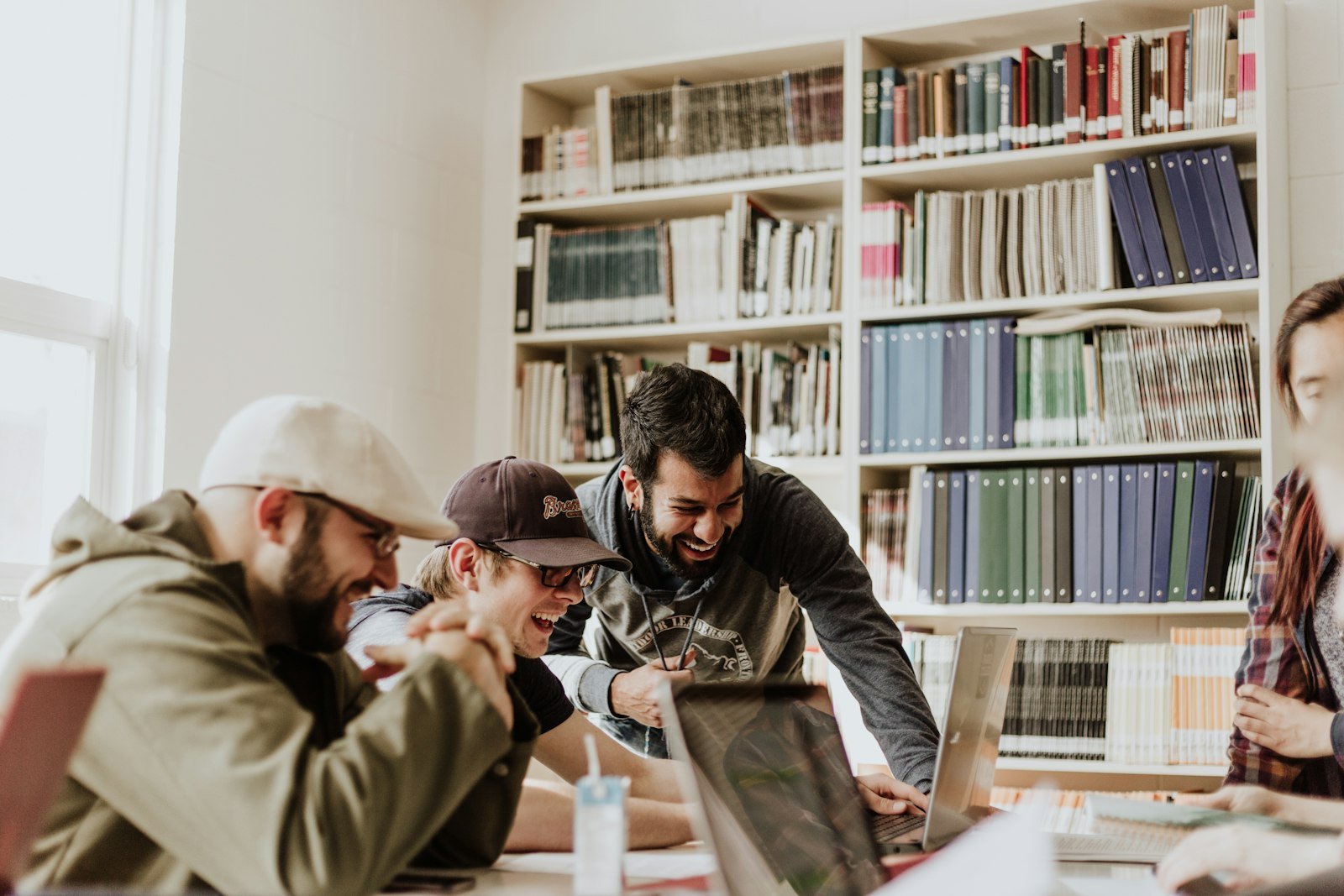 People connecting and sharing knowledge together